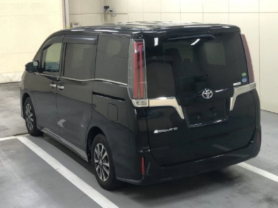 TOYOTA ESQUIRE