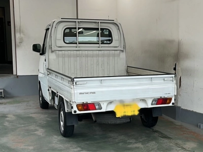 MITSUBISHI MINICAB TRUCK