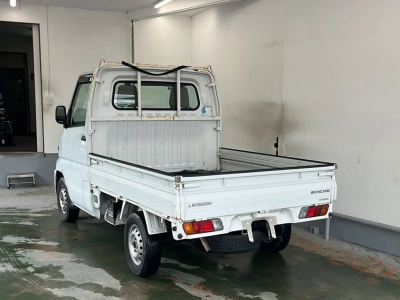 MITSUBISHI MINICAB TRUCK
