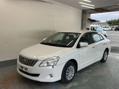 TOYOTA PREMIO