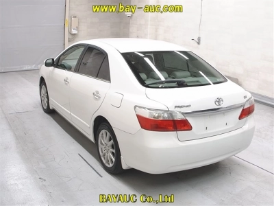TOYOTA PREMIO