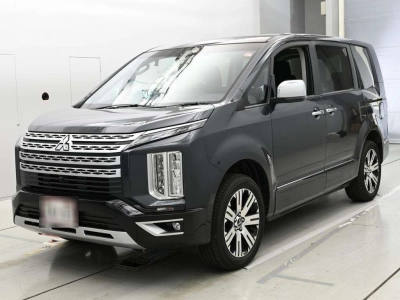 MITSUBISHI DELICA D:5