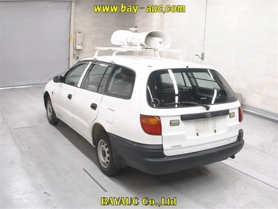 TOYOTA CALDINA VAN