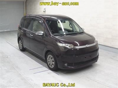 TOYOTA SPADE