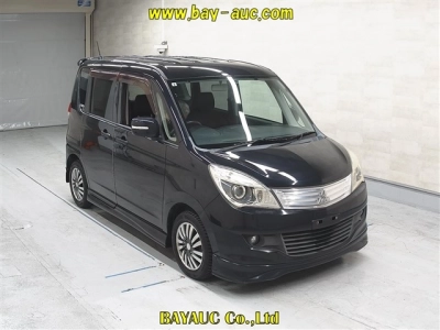 MITSUBISHI DELICA D:2