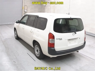 MAZDA FAMILIA VAN