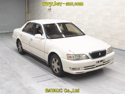 TOYOTA CRESTA