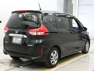 HONDA FREED HYBRID