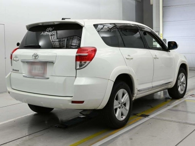TOYOTA VANGUARD
