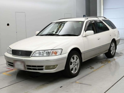 TOYOTA MARK II QUALIS