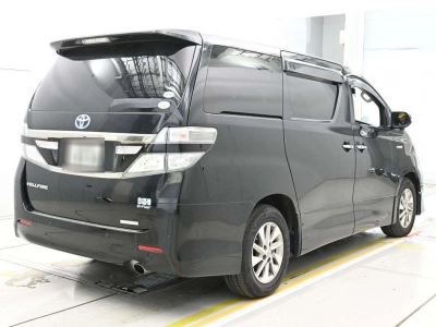 TOYOTA VELLFIRE HYBRID
