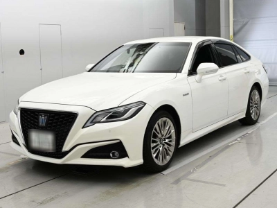 TOYOTA CROWN HYBRID