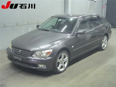 TOYOTA ALTEZZA GITA
