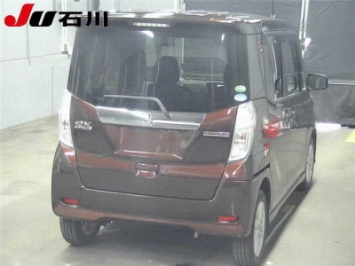 MITSUBISHI EK SPACE