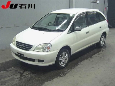 TOYOTA NADIA