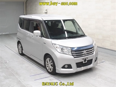MITSUBISHI DELICA D:2