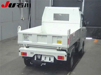 NISSAN NT100 CLIPPER