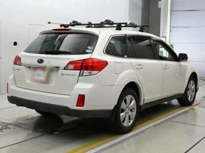SUBARU OUTBACK