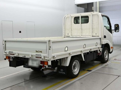 TOYOTA DYNA TRUCK