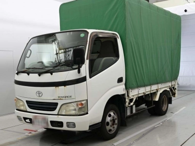TOYOTA TOYOACE