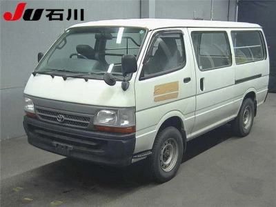 TOYOTA REGIUS VAN