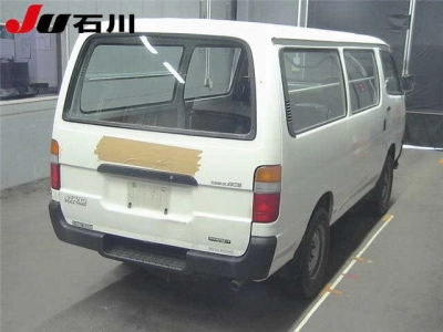 TOYOTA REGIUS VAN