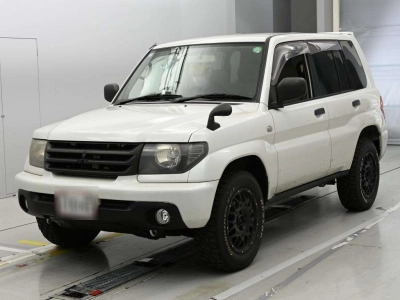 MITSUBISHI PAJERO IO