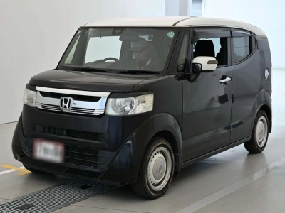 HONDA N-BOX SLASH