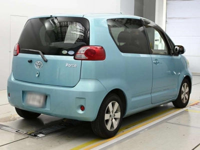 TOYOTA PORTE