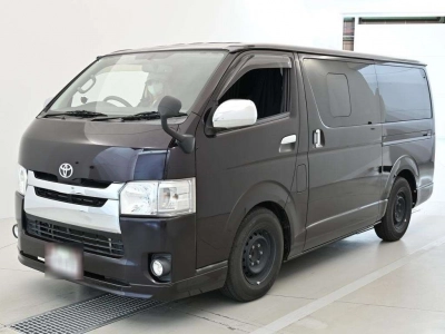 TOYOTA REGIUS VAN