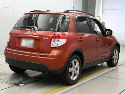 SUZUKI SX4