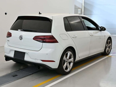 VOLKSWAGEN GOLF  GTI