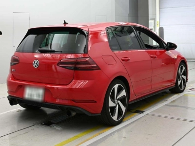 VOLKSWAGEN GOLF  GTI