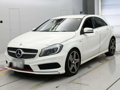 MERCEDES BENZ A CLASS
