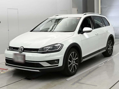 VOLKSWAGEN GOLF ALLTRACK