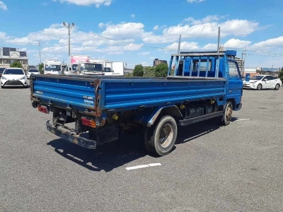 MAZDA TITAN TRUCK