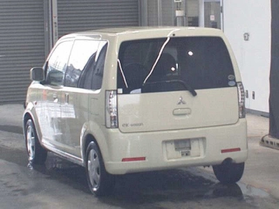 MITSUBISHI EK WAGON