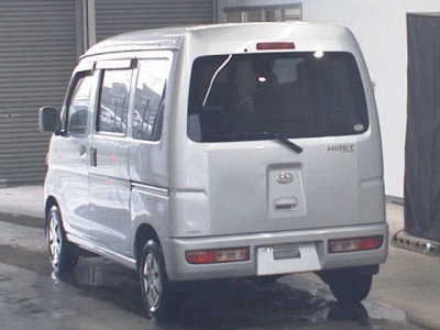 DAIHATSU HIJET VAN
