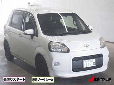 TOYOTA PORTE