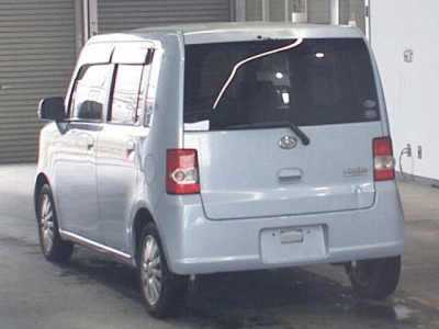DAIHATSU MOVE CONTE