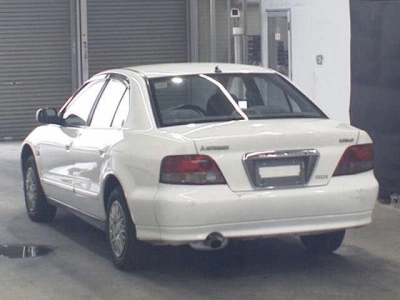 MITSUBISHI GALANT