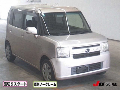 DAIHATSU MOVE CONTE