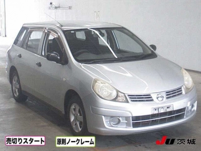 NISSAN AD VAN