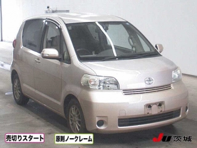TOYOTA PORTE