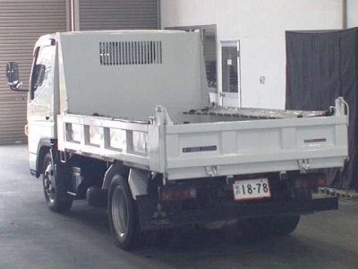 MITSUBISHI CANTER