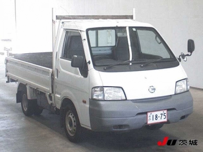 NISSAN VANETTE TRUCK