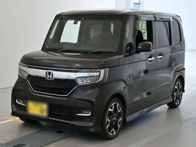 HONDA N BOX CUSTOM