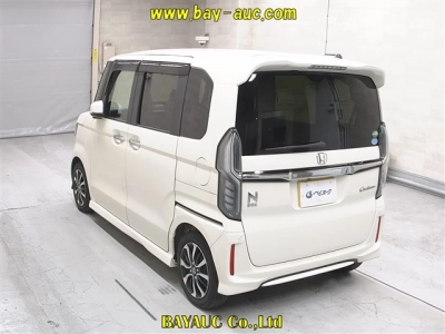 HONDA N BOX CUSTOM