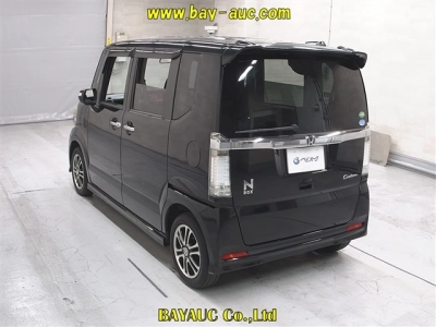 HONDA N BOX CUSTOM