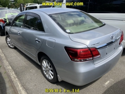 TOYOTA PREMIO